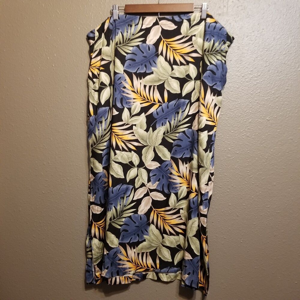 Caribbean Joe 3X Skirt Midi Rayon Pull On Elastic Waist Dark Floral Tropical